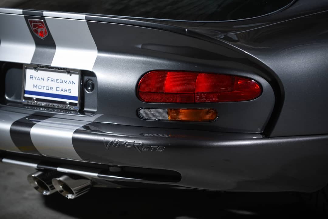 2002 Dodge Viper GTS — photo 26