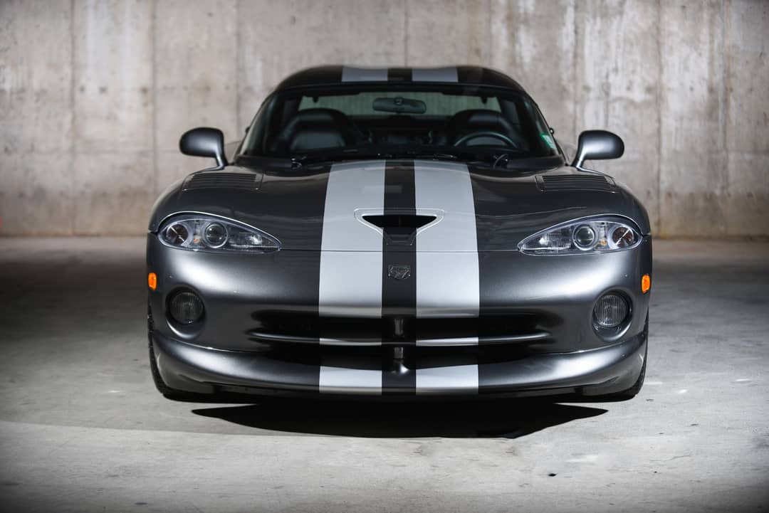 2002 Dodge Viper GTS — photo 7