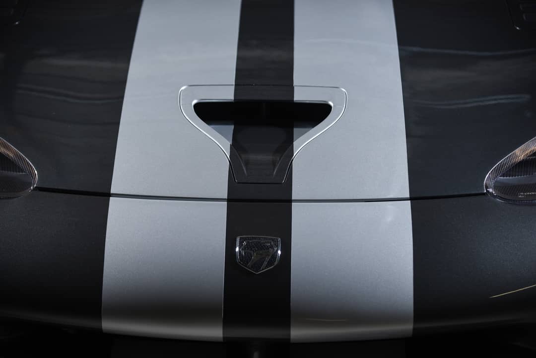 2002 Dodge Viper GTS — photo 9