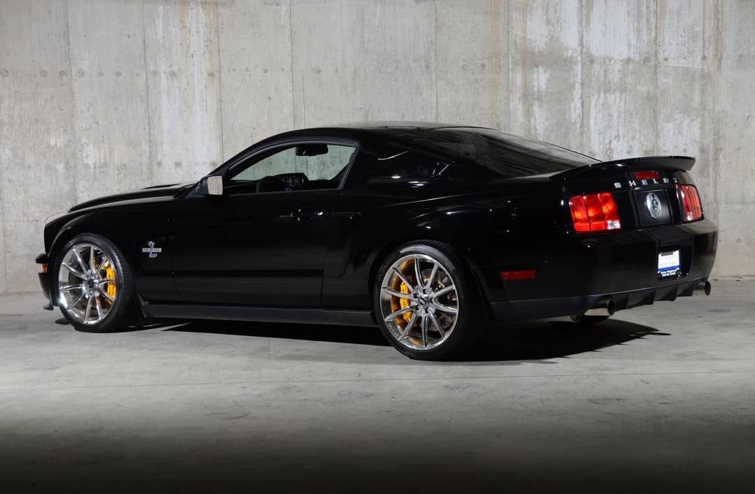 2007 Ford Shelby GT500 — photo 13