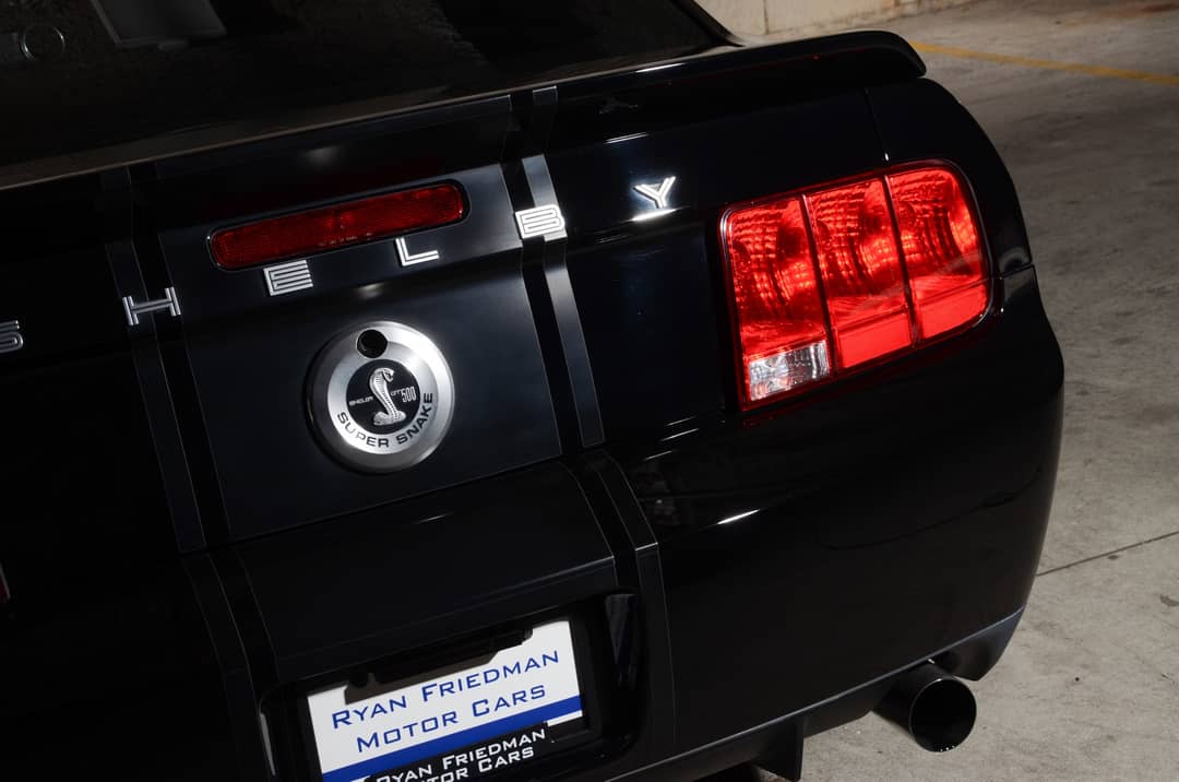 2007 Ford Shelby GT500 — photo 16