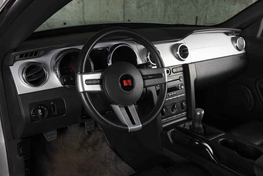 2005 Ford Mustang GT Saleen S281 — photo 21