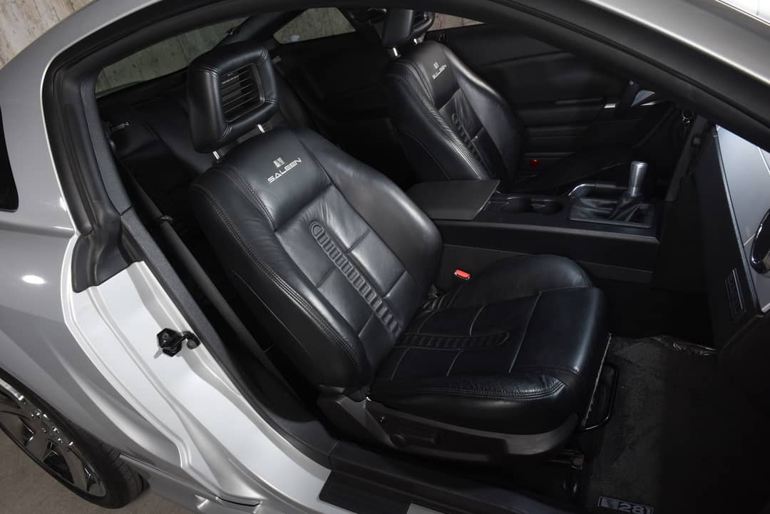 2005 Ford Mustang GT Saleen S281 — photo 33