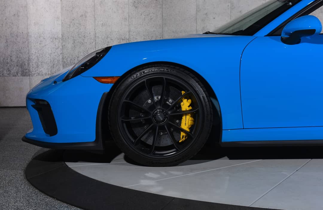 2018 Porsche 911 GT3 — photo 28