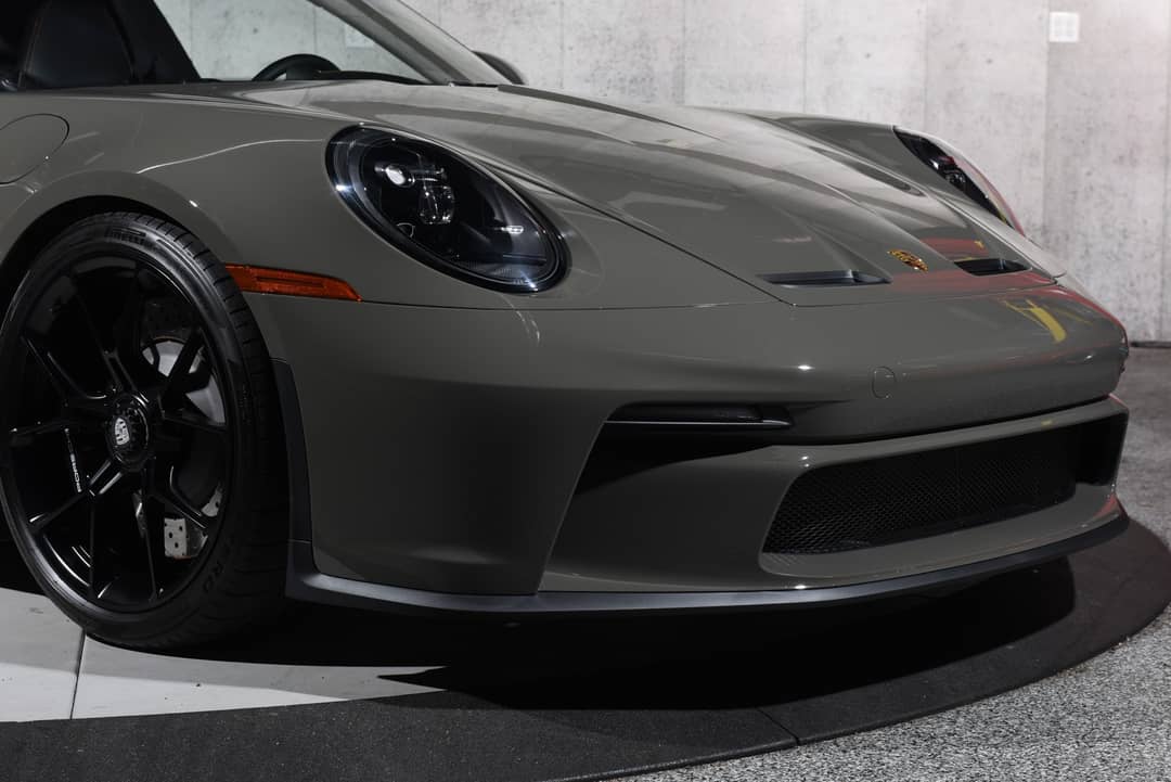 2022 Porsche 911 GT3 — photo 3