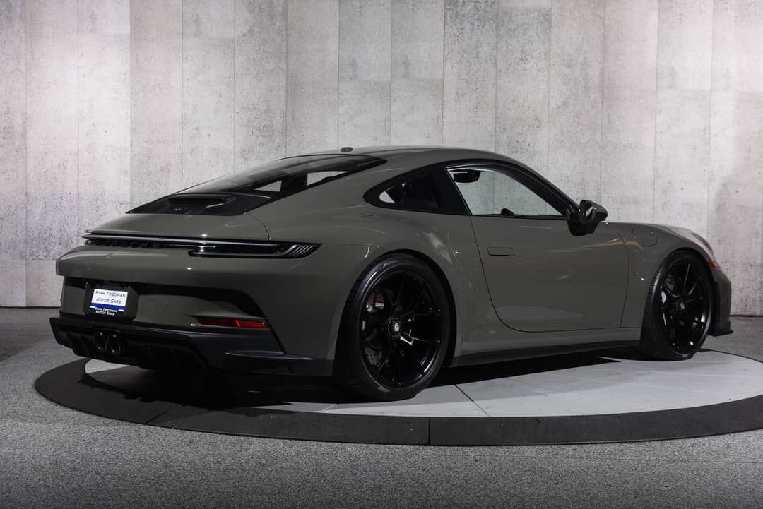 2022 Porsche 911 GT3 — photo 10