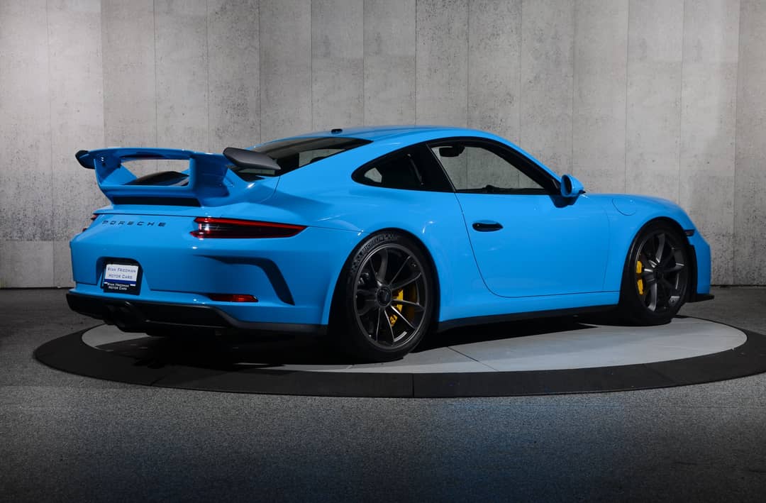 2018 Porsche 911 GT3 — photo 16