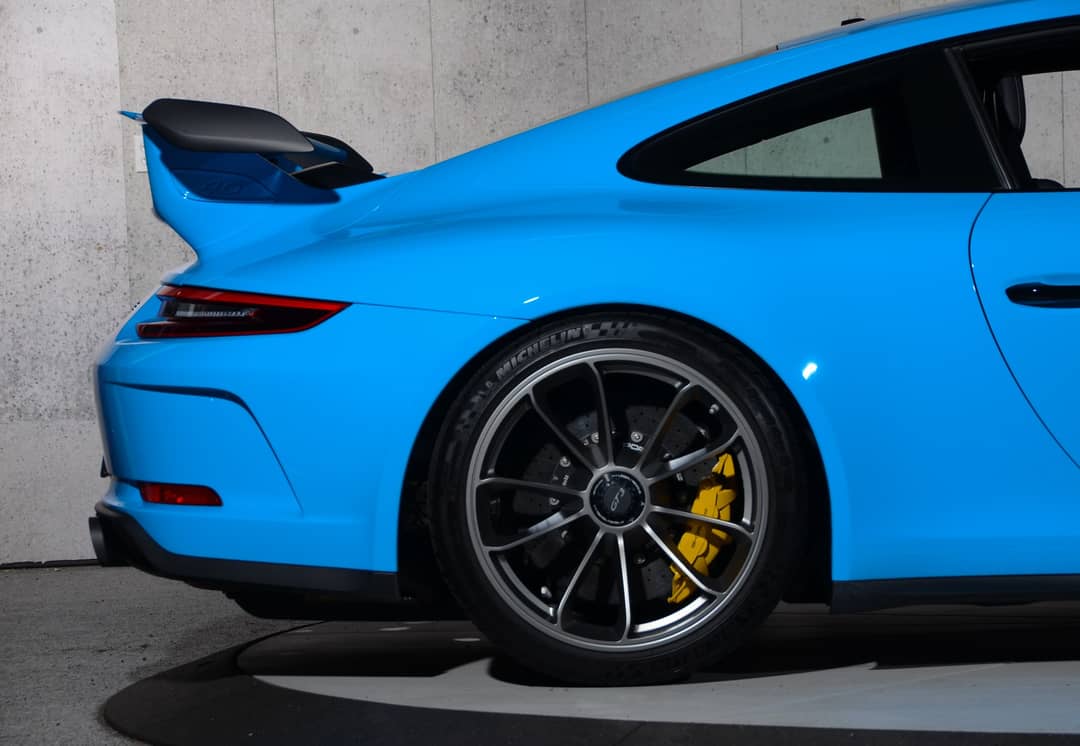 2018 Porsche 911 GT3 — photo 17