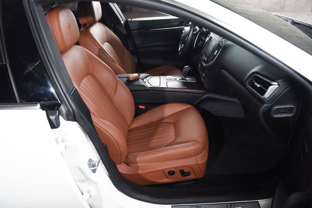 2015 Maserati Ghibli S Q4 — photo 18