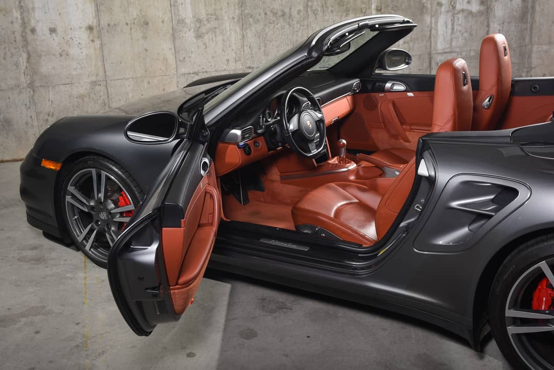 2011 Porsche 911 Turbo — photo 23