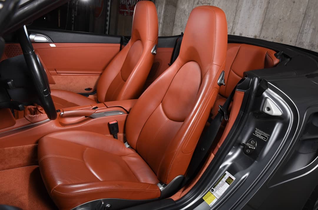 2011 Porsche 911 Turbo — photo 25