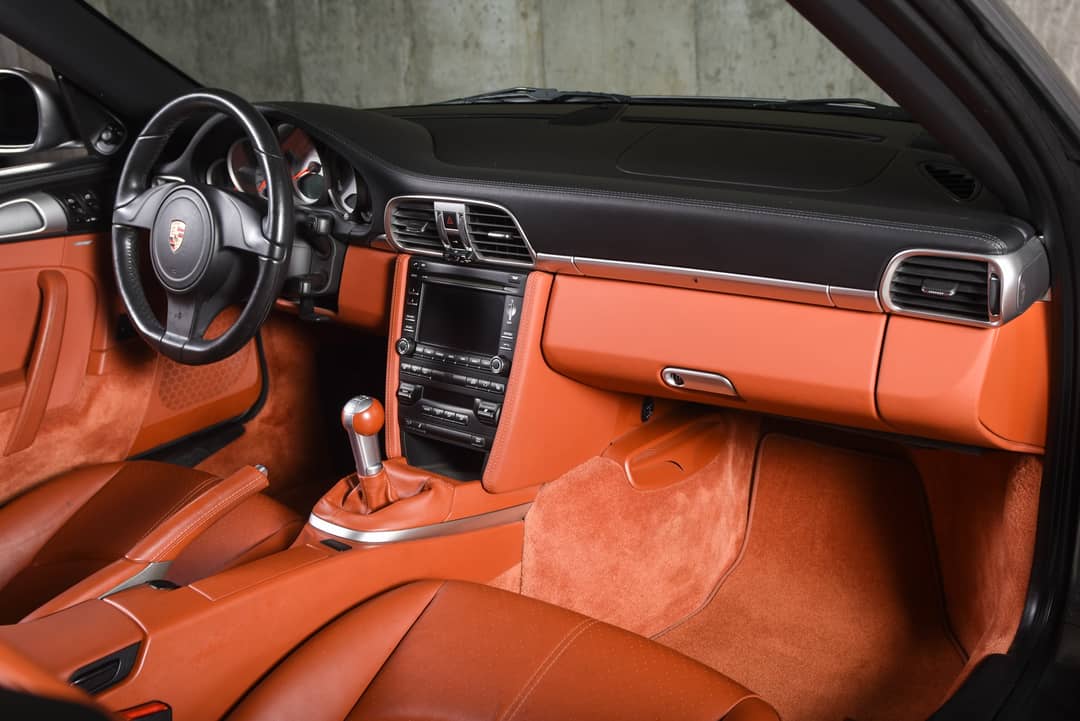 2011 Porsche 911 Turbo — photo 35