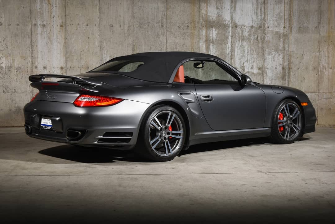 2011 Porsche 911 Turbo — photo 10