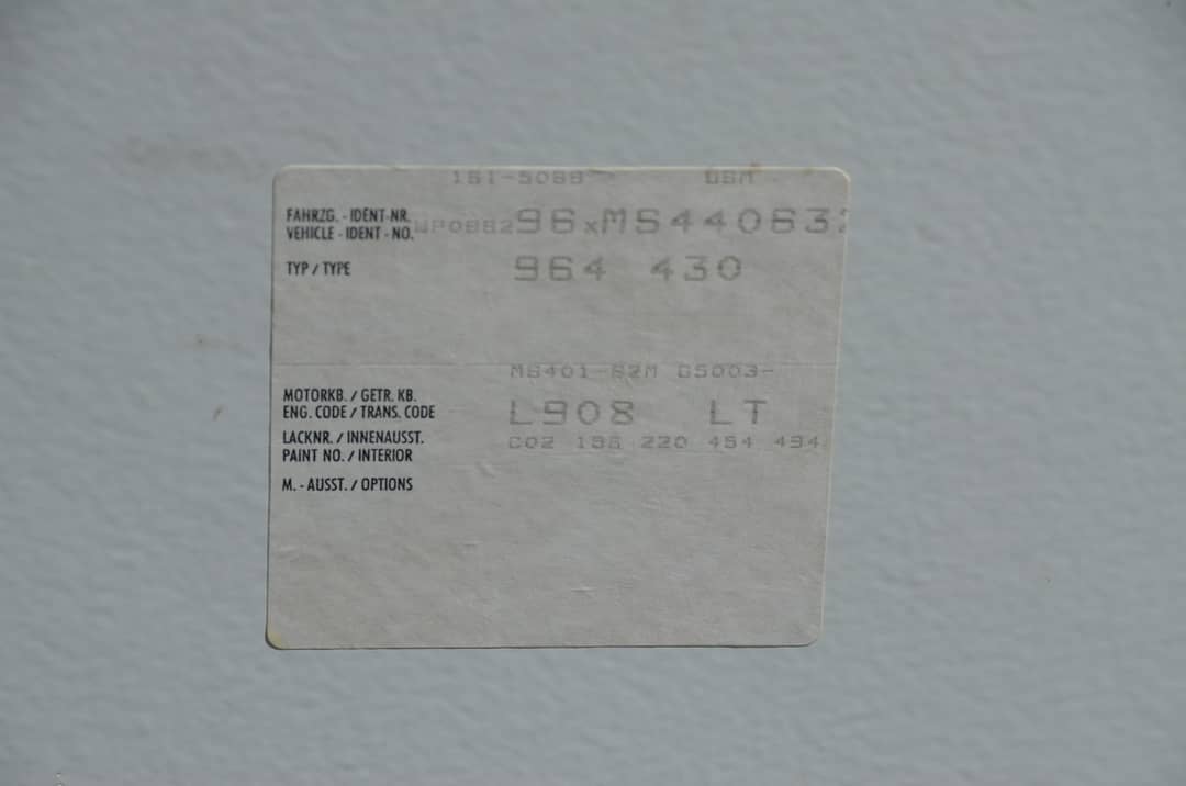1991 Porsche 911 Carrera 2 Targa — photo 21