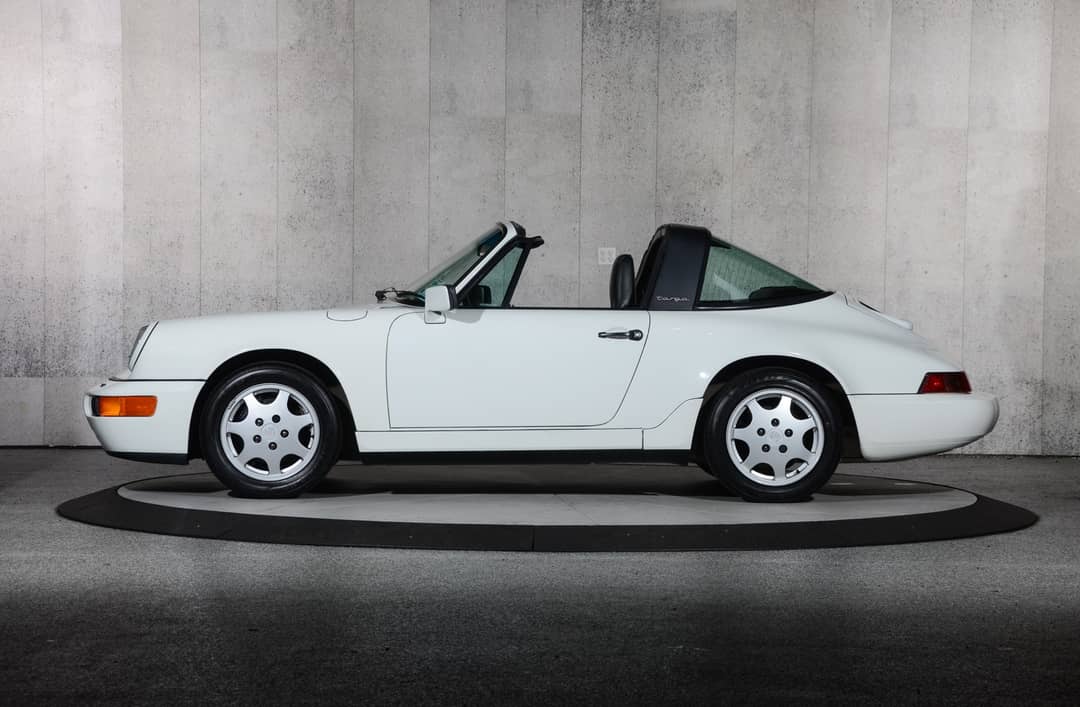 1991 Porsche 911 Carrera 2 Targa — photo 25