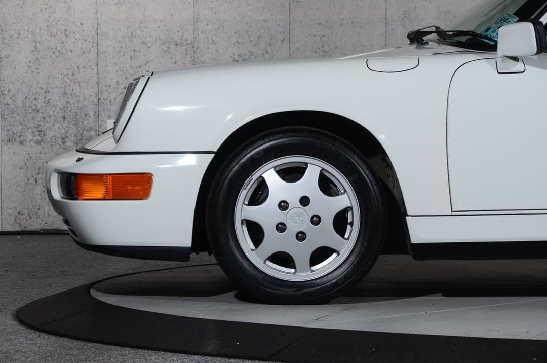 1991 Porsche 911 Carrera 2 Targa — photo 26