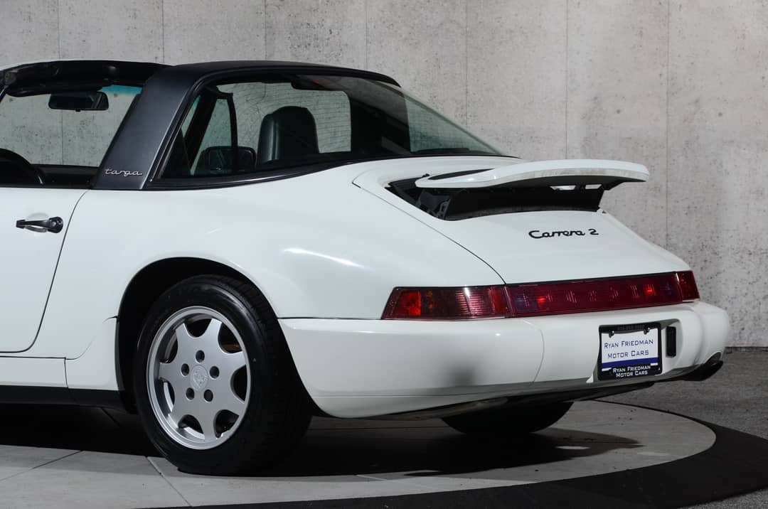 1991 Porsche 911 Carrera 2 Targa — photo 31