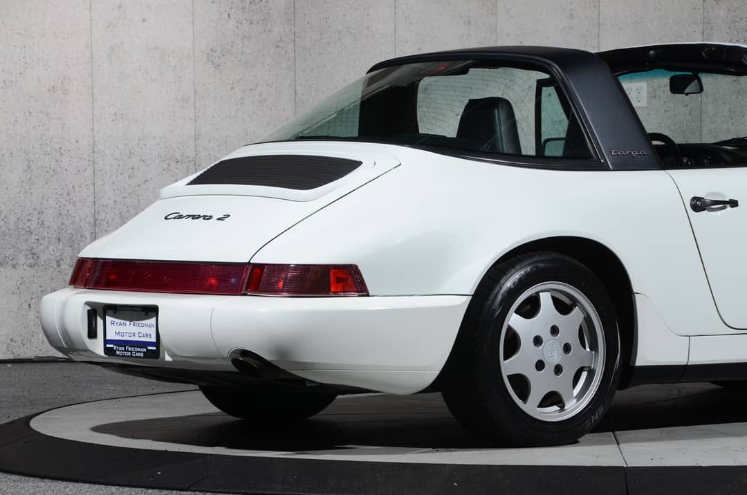 1991 Porsche 911 Carrera 2 Targa — photo 41