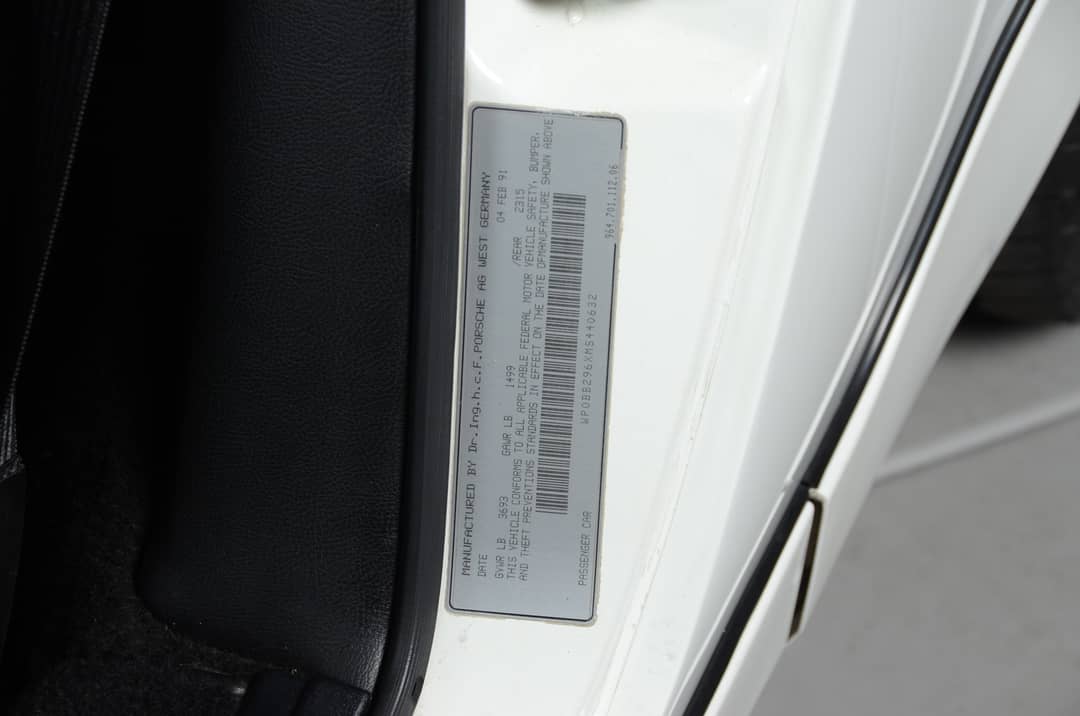 1991 Porsche 911 Carrera 2 Targa — photo 60