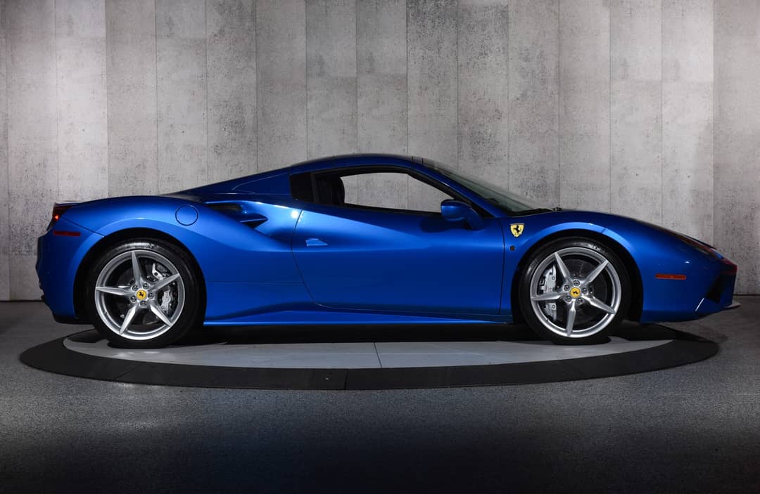 2018 Ferrari 488 Spider — photo 2