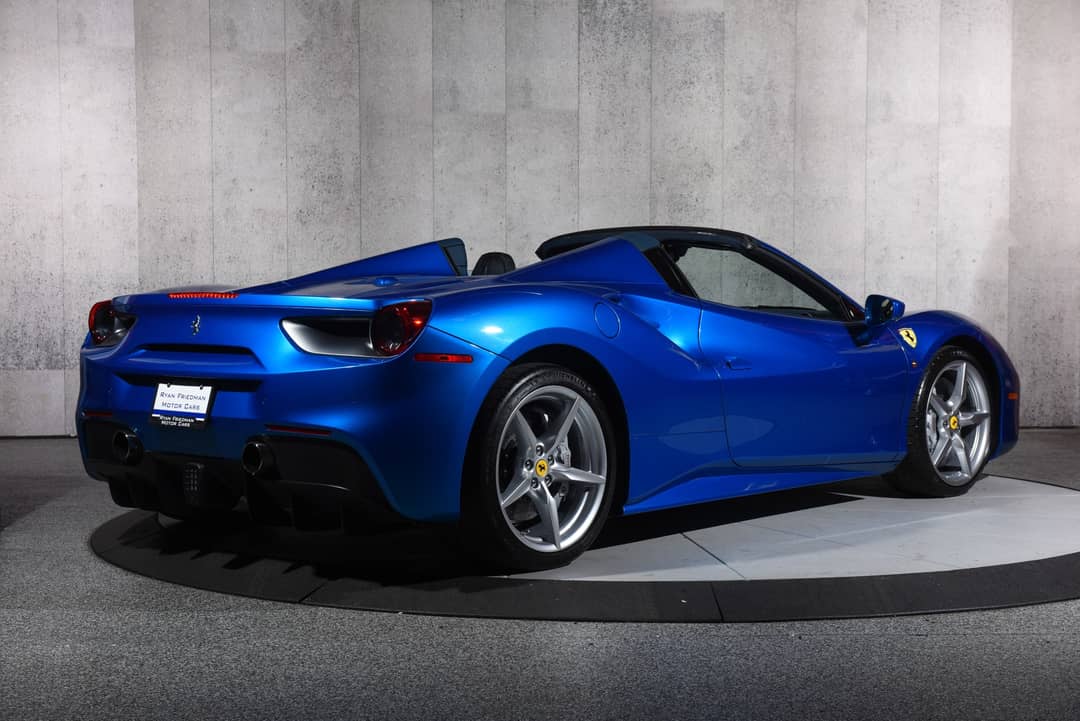 2018 Ferrari 488 Spider — photo 11