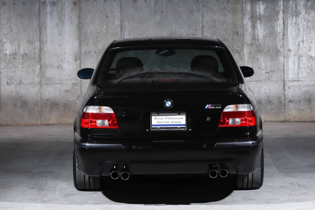 2002 BMW M5 — photo 4