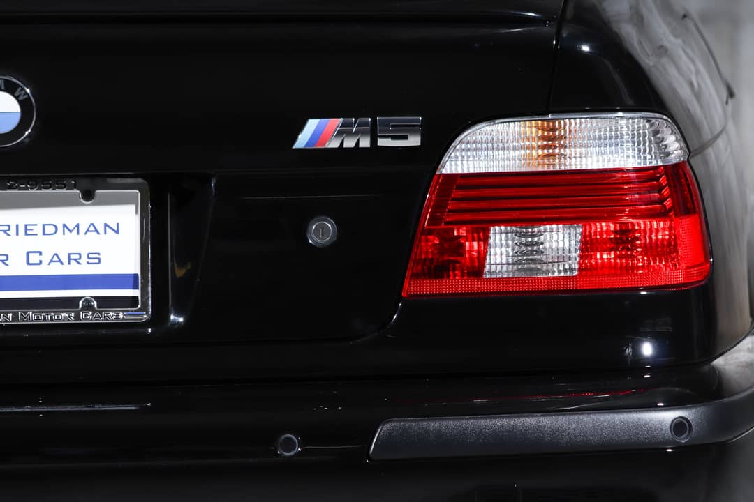 2002 BMW M5 — photo 5