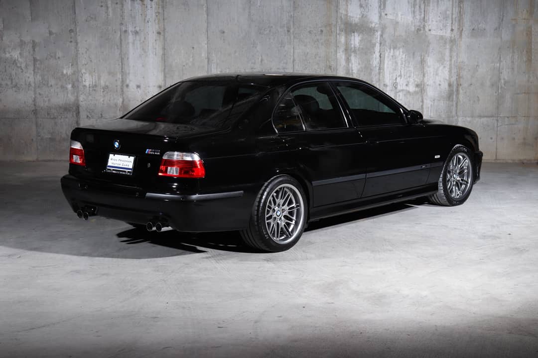 2002 BMW M5 — photo 7