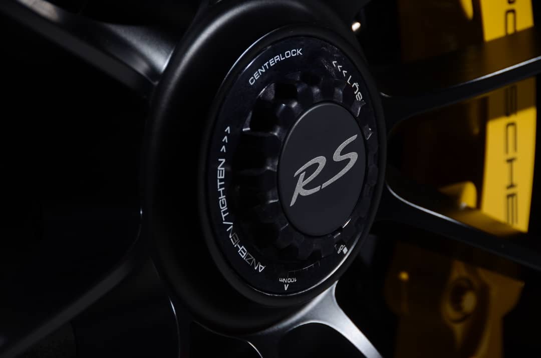 2016 Porsche 911 GT3 RS — photo 17