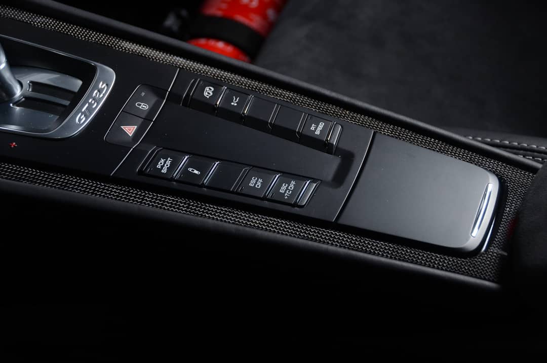 2016 Porsche 911 GT3 RS — photo 33