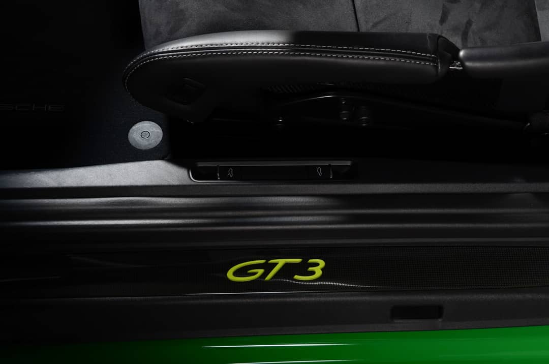 2018 Porsche 911 GT3 — photo 29
