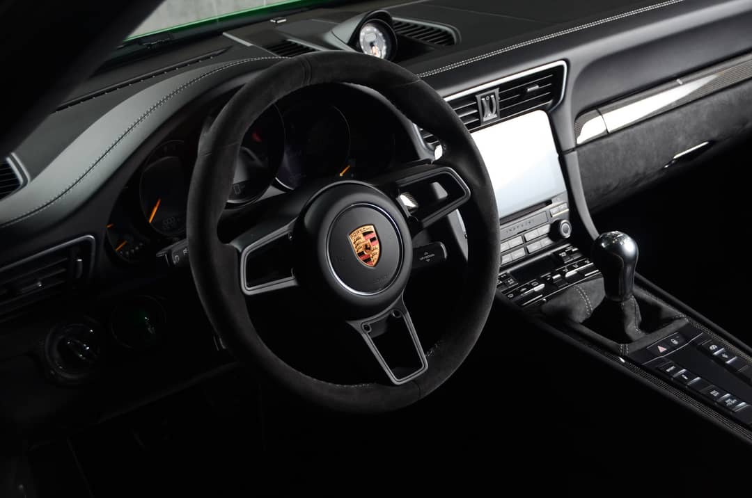 2018 Porsche 911 GT3 — photo 31