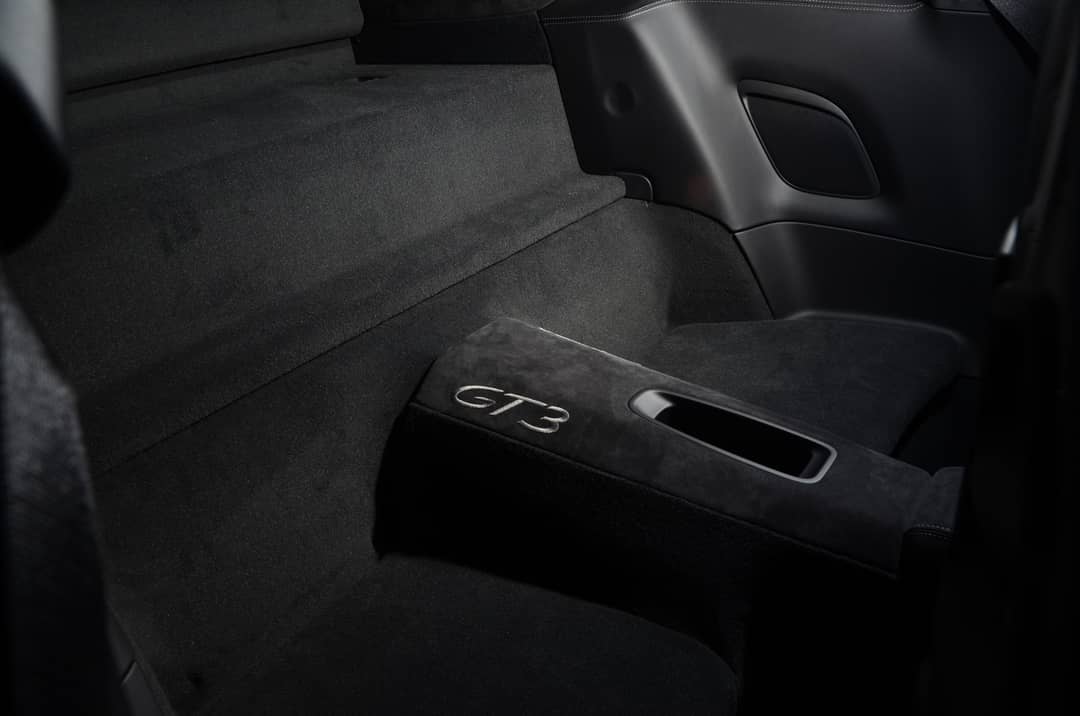 2018 Porsche 911 GT3 — photo 38