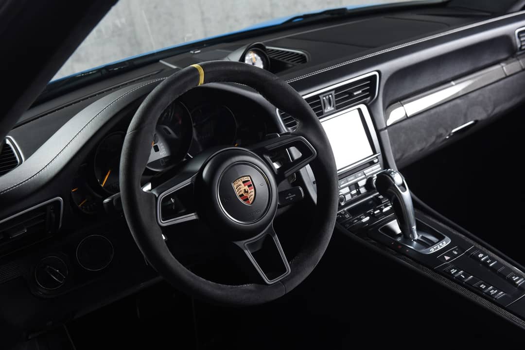 2016 Porsche 911 GT3 RS — photo 31