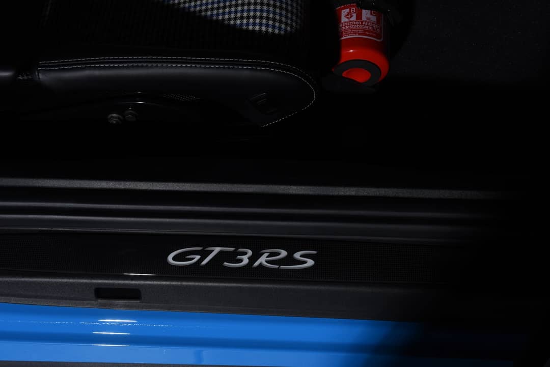 2016 Porsche 911 GT3 RS — photo 46