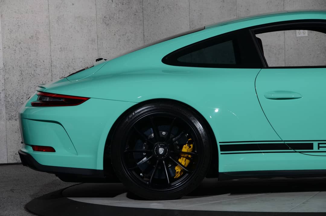2018 Porsche 911 GT3 — photo 18