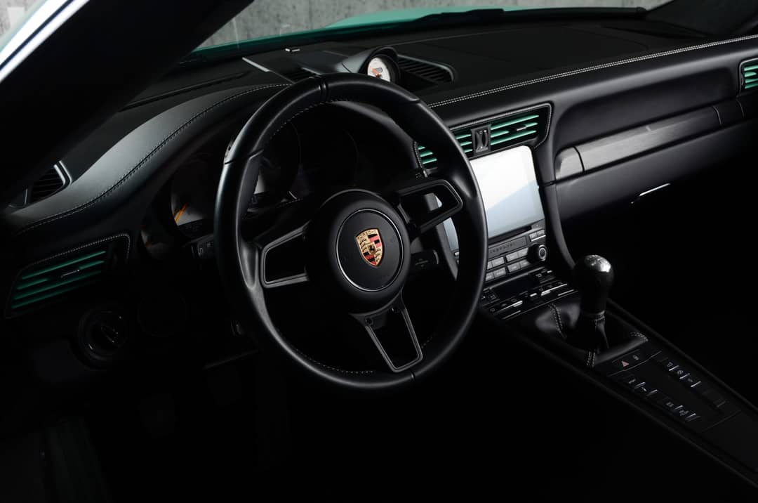 2018 Porsche 911 GT3 — photo 29