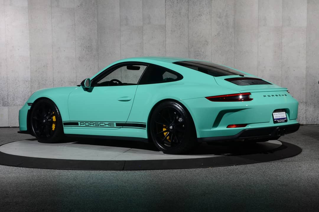 2018 Porsche 911 GT3 — photo 10