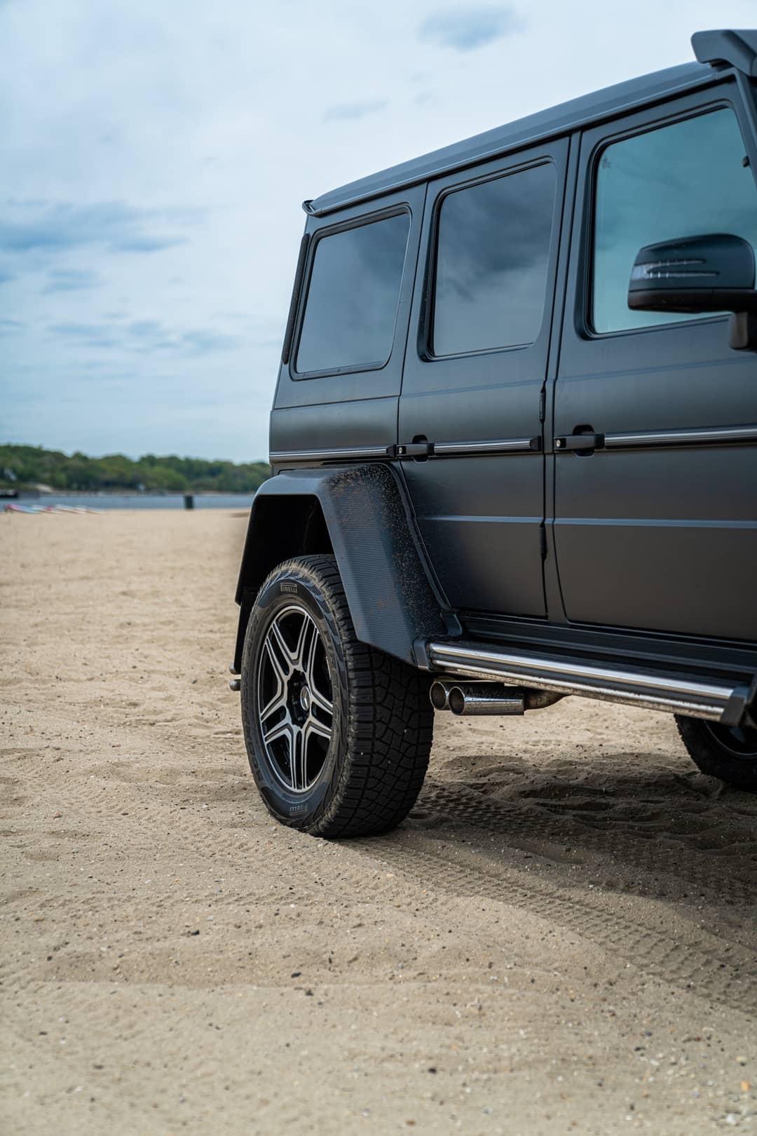 2017 Mercedes-Benz G-Class G 550 4x4 Squared — photo 29
