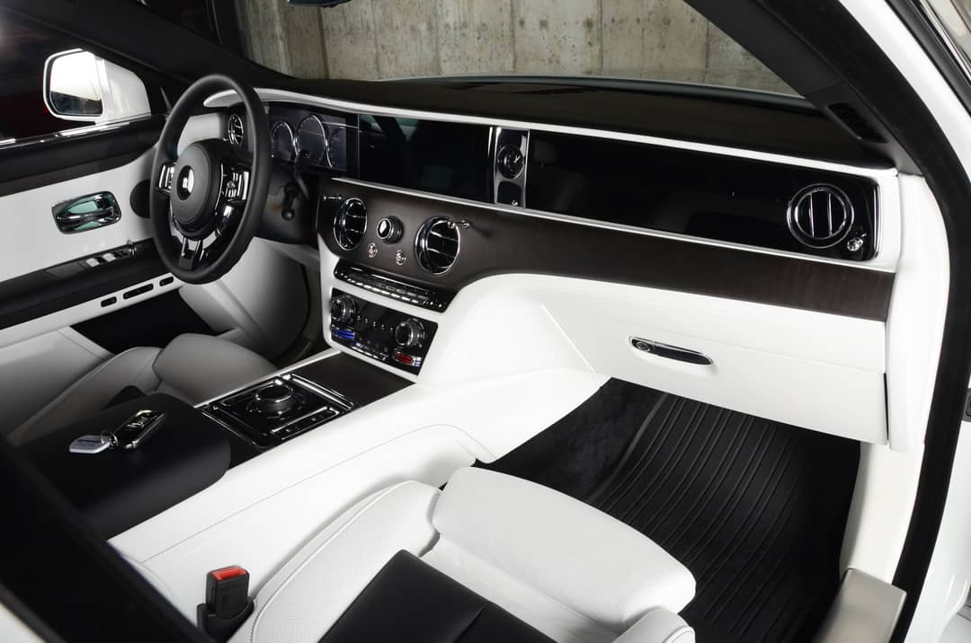 2022 Rolls-Royce Ghost — photo 43