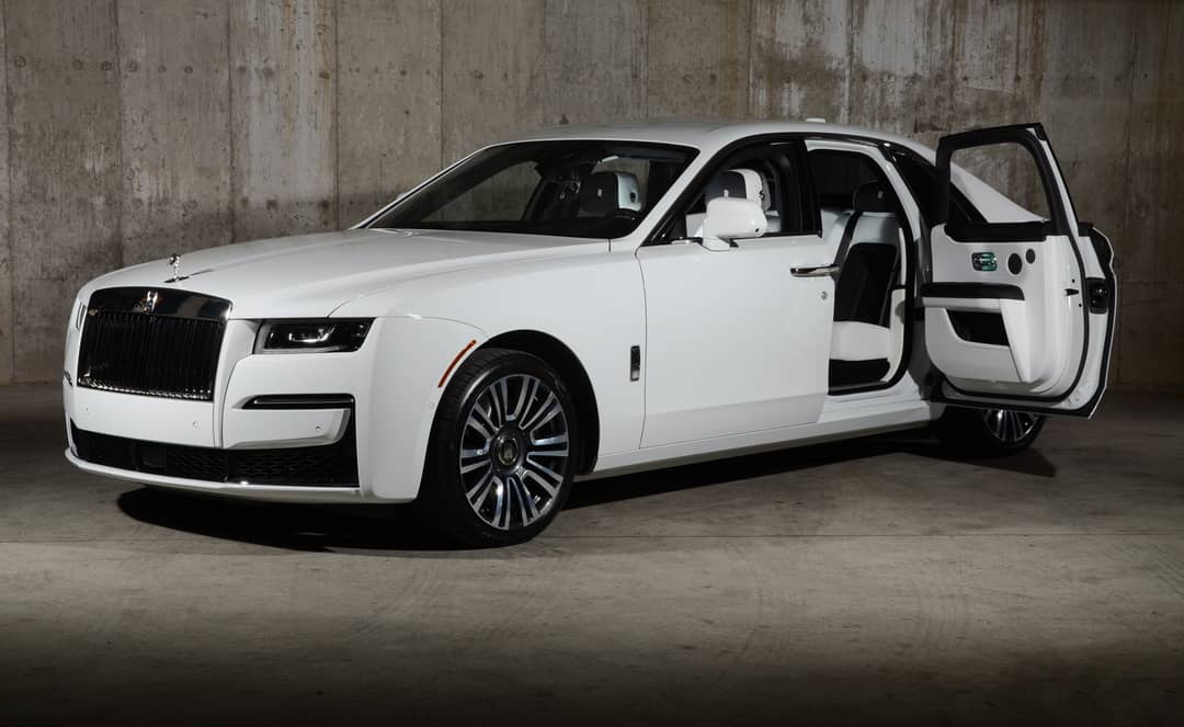 2022 Rolls-Royce Ghost — photo 9