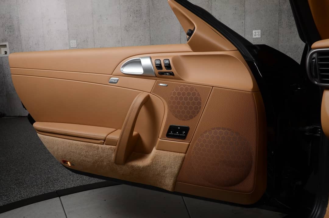 2010 Porsche 911 Carrera — photo 15