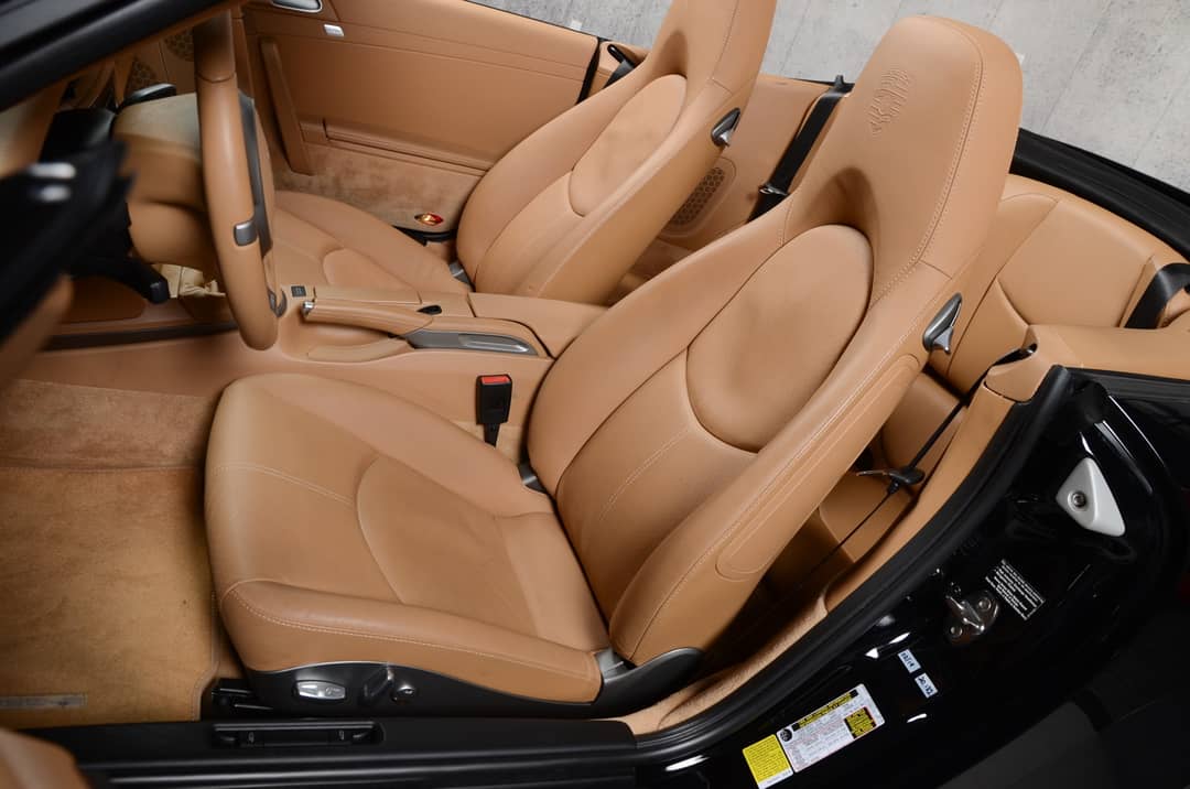 2010 Porsche 911 Carrera — photo 17