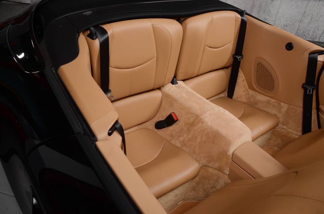 2010 Porsche 911 Carrera — photo 21