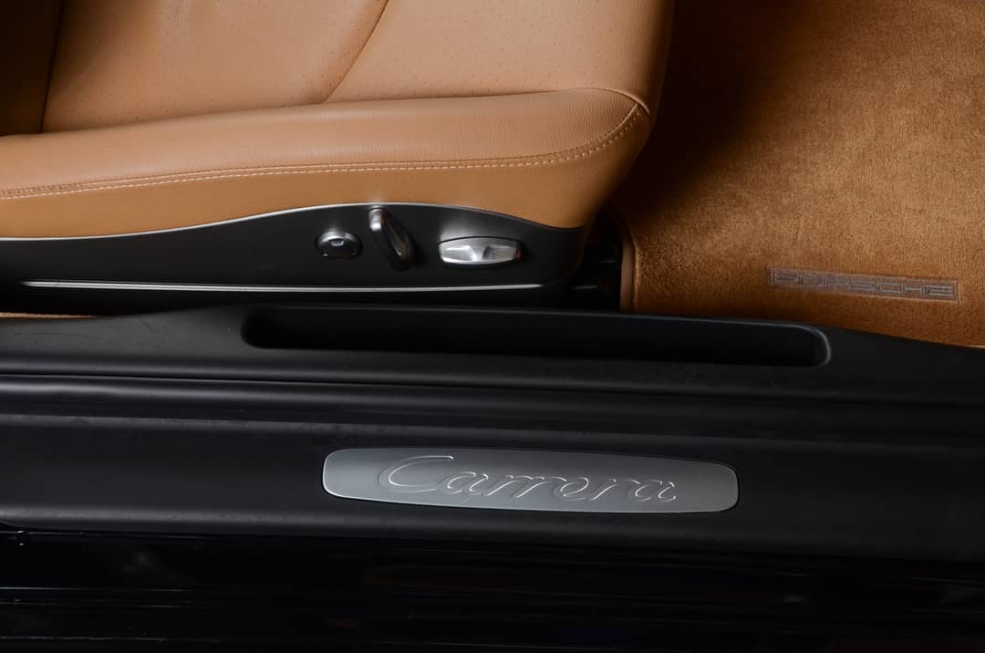 2010 Porsche 911 Carrera — photo 23