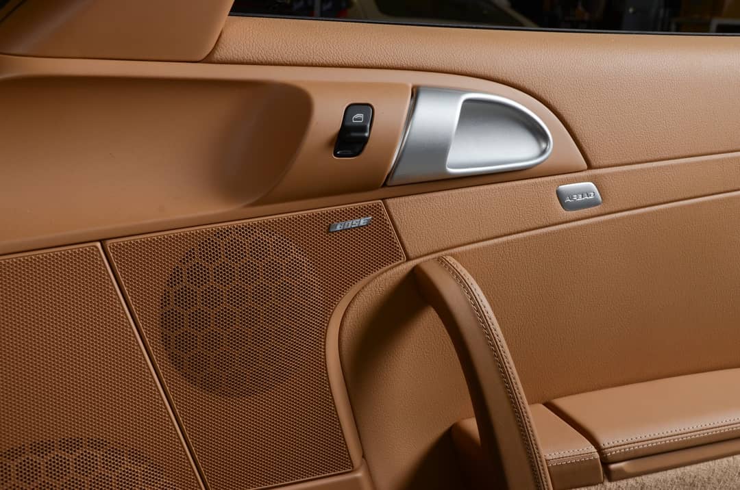 2010 Porsche 911 Carrera — photo 25