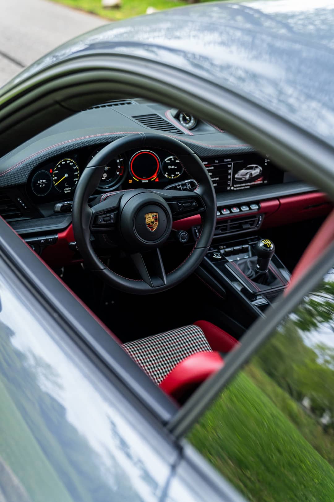 2022 Porsche 911 GT3 — photo 15