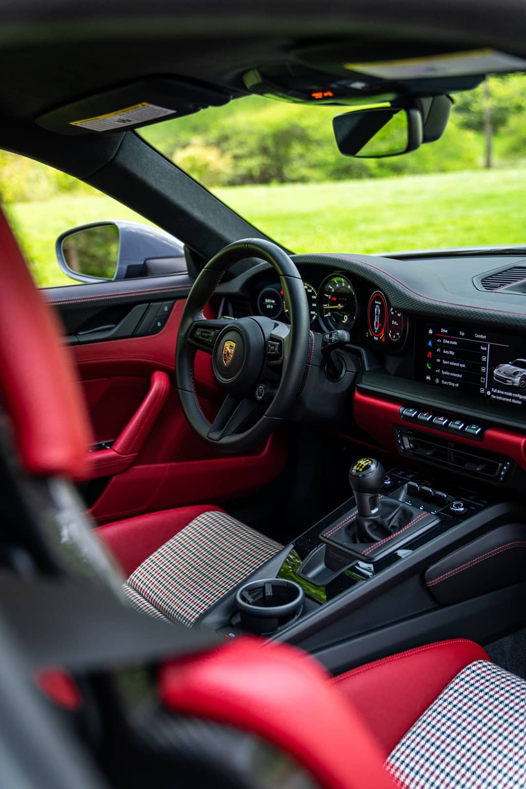 2022 Porsche 911 GT3 — photo 23