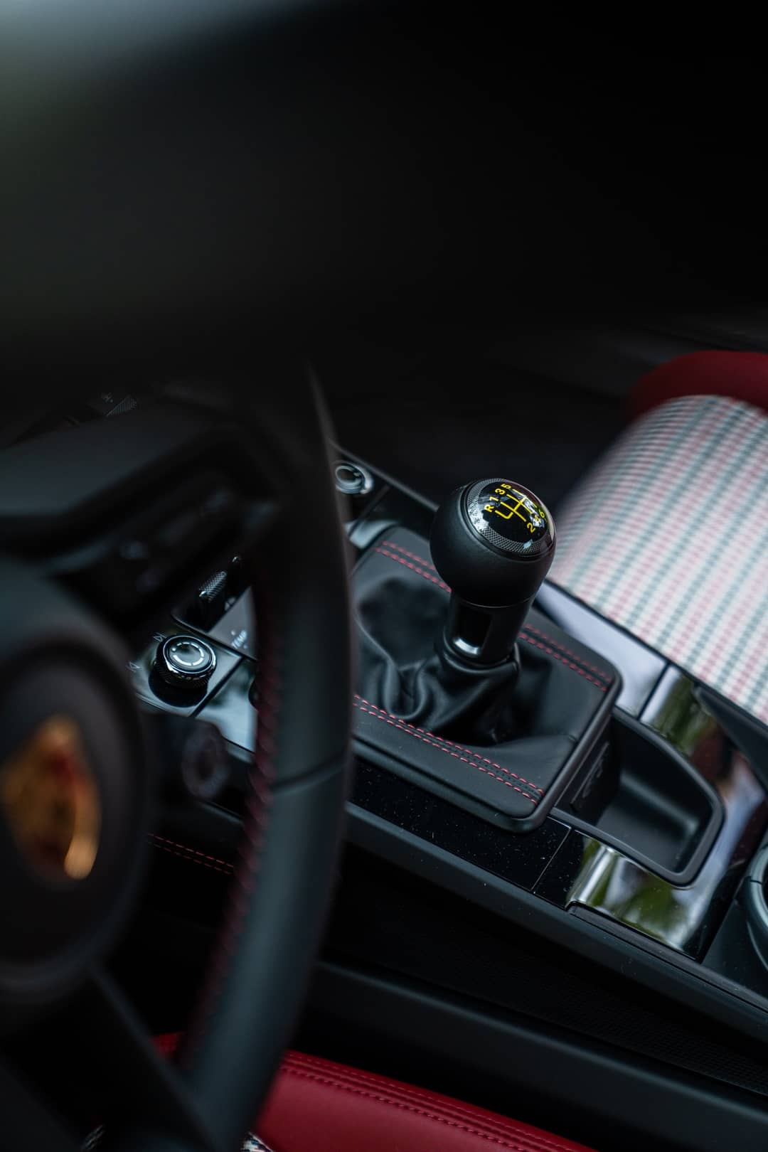 2022 Porsche 911 GT3 — photo 24