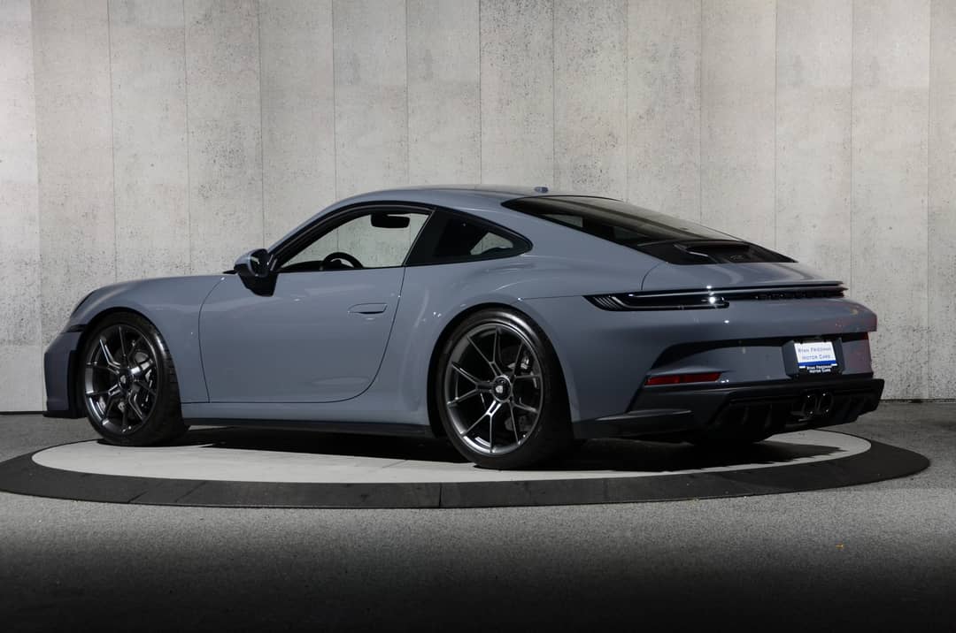 2022 Porsche 911 GT3 — photo 32
